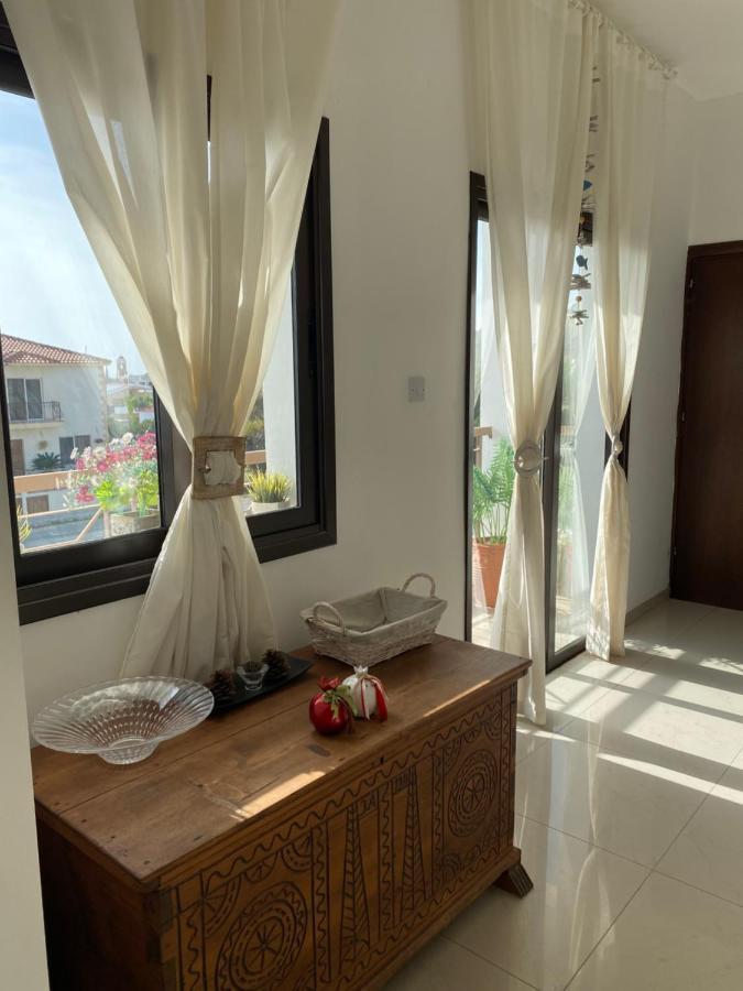 Two Bedroom Duplex :Mountain And Sea View Larnaca Buitenkant foto